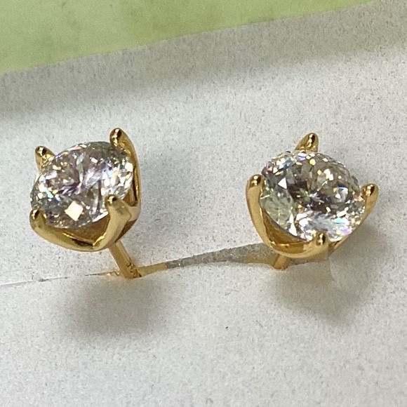 Stud Earrings Gold Tone‎ Round Cut Crystal Rhinestone Sparkly Jewelry - Picture 7 of 7